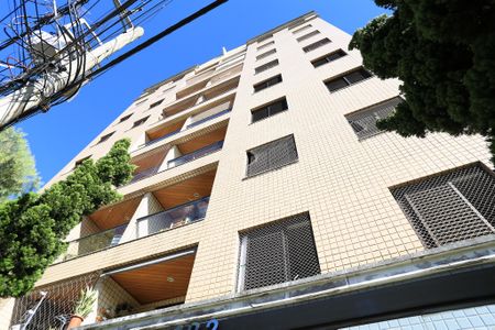 Apartamento à venda com 80m², 3 quartos e 2 vagasFachada