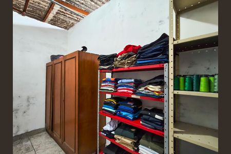 Casa à venda com 349m², 4 quartos e 2 vagas Casa à venda com 349m², 4 quartos e 2 vagasQuarto 3