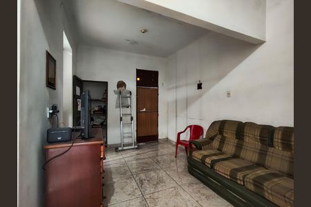 Casa à venda com 349m², 4 quartos e 2 vagas Casa à venda com 349m², 4 quartos e 2 vagasQuarto 4