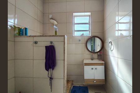 Casa à venda com 349m², 4 quartos e 2 vagas Casa à venda com 349m², 4 quartos e 2 vagasBanheiro 3