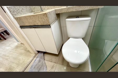 Apartamento para alugar com 46m², 2 quartos e 1 vagaBanheiro 