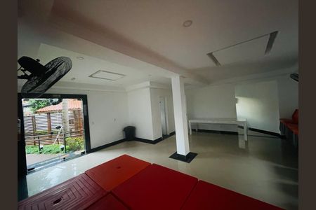 Apartamento para alugar com 46m², 2 quartos e 1 vagaÁrea comum - Salão de festas