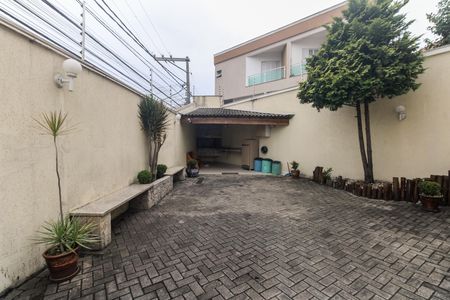Casa de condomínio à venda com 120m², 3 quartos e 2 vagas Casa de condomínio à venda com 120m², 3 quartos e 2 vagasÁrea Comum - Churrasqueira