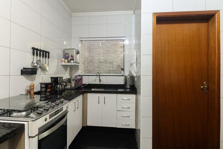 Casa de condomínio à venda com 120m², 3 quartos e 2 vagas Casa de condomínio à venda com 120m², 3 quartos e 2 vagasCozinha