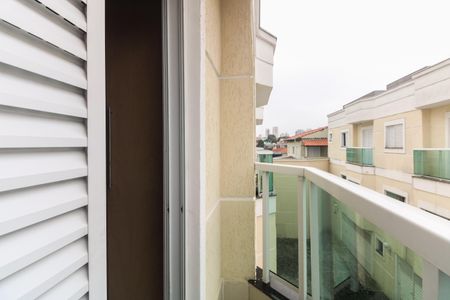 Casa de condomínio à venda com 120m², 3 quartos e 2 vagas Casa de condomínio à venda com 120m², 3 quartos e 2 vagasQuarto 2 - Varanda