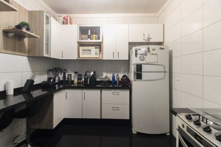 Casa de condomínio à venda com 120m², 3 quartos e 2 vagas Casa de condomínio à venda com 120m², 3 quartos e 2 vagasCozinha