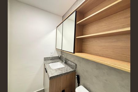 Apartamento para alugar com 25m², 1 quarto e sem vaga Apartamento para alugar com 25m², 1 quarto e sem vagaBanheiro da Suíte