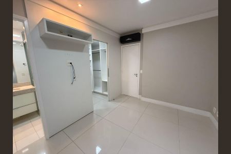 Apartamento para alugar com 167m², 4 quartos e 2 vagasÁrea de Serviço
