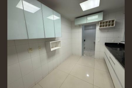 Apartamento para alugar com 167m², 4 quartos e 2 vagasÁrea de Serviço