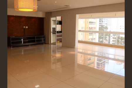 Sala de TV de apartamento para alugar com 4 quartos, 167m² em Jardim Goiás, Goiânia