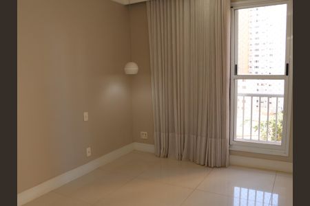 Apartamento para alugar com 167m², 4 quartos e 2 vagasSuíte 1