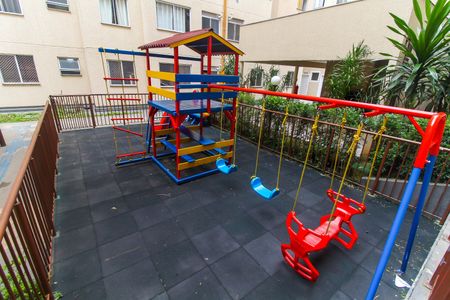 Apartamento para alugar com 41m², 2 quartos e sem vagaÁrea comum - Playground