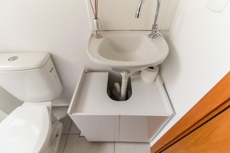 Apartamento para alugar com 41m², 2 quartos e sem vagaBanheiro