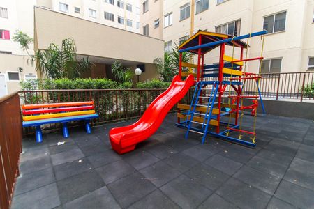 Apartamento para alugar com 41m², 2 quartos e sem vagaÁrea comum - Playground