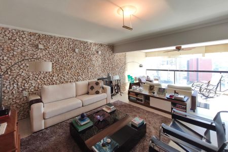 Sala de Estar de apartamento à venda com 4 quartos, 270m² em Cambuí, Campinas