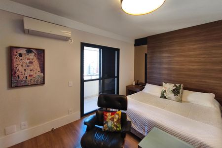 Apartamento à venda com 270m², 4 quartos e 2 vagas Apartamento à venda com 270m², 4 quartos e 2 vagasQuarto Suíte 2