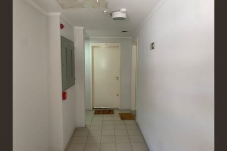 Apartamento para alugar com 47m², 2 quartos e 1 vaga Apartamento para alugar com 47m², 2 quartos e 1 vagaCorredor