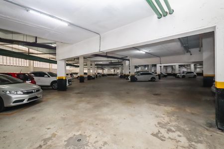 Apartamento à venda com 109m², 3 quartos e 2 vagas Apartamento à venda com 109m², 3 quartos e 2 vagasGaragem