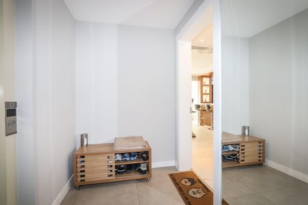 Apartamento à venda com 109m², 3 quartos e 2 vagas Apartamento à venda com 109m², 3 quartos e 2 vagasHall Social