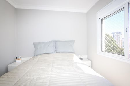Apartamento à venda com 109m², 3 quartos e 2 vagas Apartamento à venda com 109m², 3 quartos e 2 vagasSuite