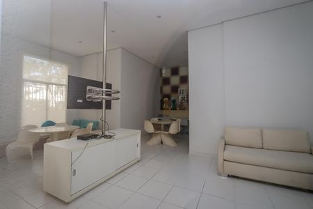 Apartamento à venda com 109m², 3 quartos e 2 vagas Apartamento à venda com 109m², 3 quartos e 2 vagasÁrea comum - Salão de festas