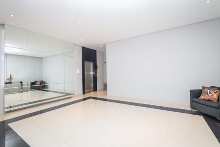 Apartamento à venda com 109m², 3 quartos e 2 vagas Apartamento à venda com 109m², 3 quartos e 2 vagasHall de Entrada