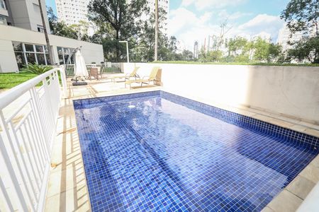 Apartamento à venda com 109m², 3 quartos e 2 vagas Apartamento à venda com 109m², 3 quartos e 2 vagasÁrea comum - Piscina
