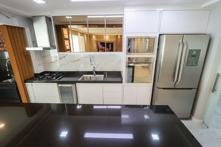 Apartamento à venda com 109m², 3 quartos e 2 vagas Apartamento à venda com 109m², 3 quartos e 2 vagasCozinha