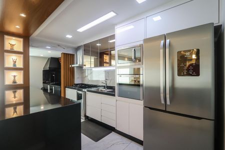 Apartamento à venda com 109m², 3 quartos e 2 vagas Apartamento à venda com 109m², 3 quartos e 2 vagasCozinha