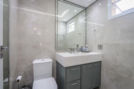 Apartamento à venda com 109m², 3 quartos e 2 vagas Apartamento à venda com 109m², 3 quartos e 2 vagasBanheiro 2