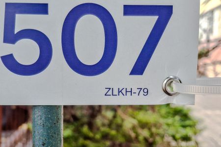 Apartamento à venda com 70m², 2 quartos e 1 vaga Apartamento à venda com 70m², 2 quartos e 1 vagaPlaquinha