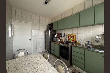 Apartamento para alugar com 64m², 2 quartos e sem vaga