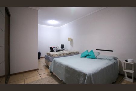 Casa à venda com 250m², 3 quartos e 3 vagas