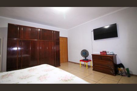 Casa à venda com 250m², 3 quartos e 3 vagas