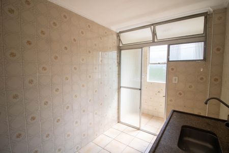 Apartamento para alugar com 45m², 2 quartos e 1 vagaCOZINHA