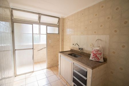 Apartamento para alugar com 45m², 2 quartos e 1 vagaCOZINHA
