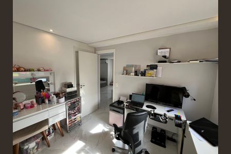 Apartamento à venda com 110m², 2 quartos e 2 vagasQuarto Escritório 
