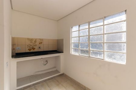 Cozinha de casa para alugar com 1 quarto, 35m² em Vila Santa Clara, São Paulo