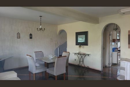 Sala de Jantar de casa de condomínio para alugar com 4 quartos, 600m² em Pechincha, Rio de Janeiro
