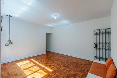 Sala de casa para alugar com 3 quartos, 147m² em Vila Romana, São Paulo