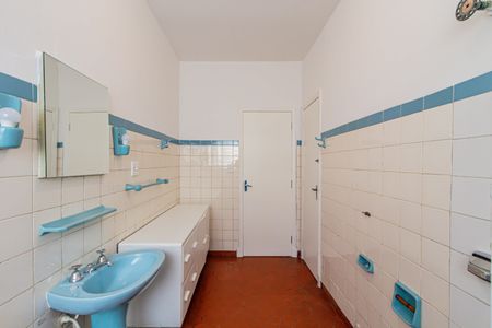 Casa para alugar com 147m², 3 quartos e 1 vagaBanheiro social