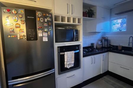 Casa de condomínio à venda com 110m², 3 quartos e 3 vagas Casa de condomínio à venda com 110m², 3 quartos e 3 vagasCozinha