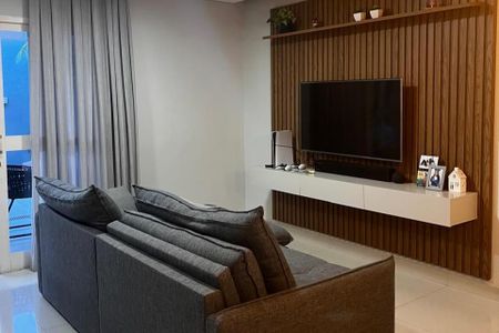 Sala de casa de condomínio à venda com 3 quartos, 110m² em Medeiros, Jundiaí