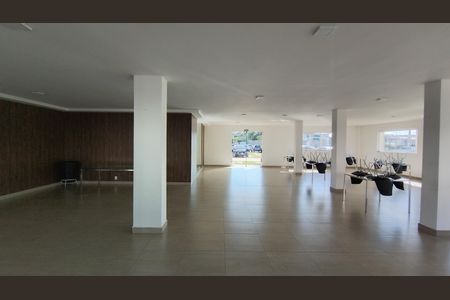 Apartamento para alugar com 43m², 2 quartos e 1 vagaÁrea comum - Salão de festas