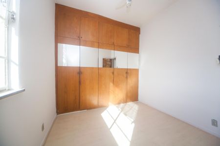 Apartamento à venda com 90m², 3 quartos e 1 vaga Apartamento à venda com 90m², 3 quartos e 1 vagaquarto 3