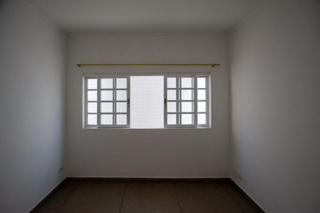 Casa à venda com 180m², 3 quartos e 2 vagas Casa à venda com 180m², 3 quartos e 2 vagasSALA