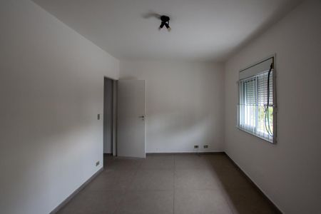 Casa à venda com 180m², 3 quartos e 2 vagas Casa à venda com 180m², 3 quartos e 2 vagasQUARTO 2