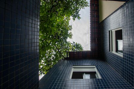 Casa à venda com 180m², 3 quartos e 2 vagas Casa à venda com 180m², 3 quartos e 2 vagasQUINTAL DOS FUNDOS