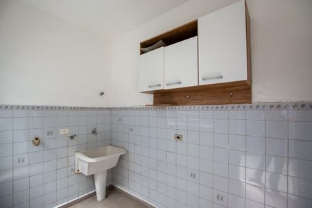 Casa à venda com 180m², 3 quartos e 2 vagas Casa à venda com 180m², 3 quartos e 2 vagasAREA DE SERVIÇO