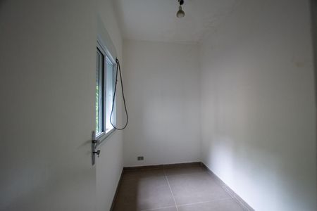 Casa à venda com 180m², 3 quartos e 2 vagas Casa à venda com 180m², 3 quartos e 2 vagasCLOSET DA SUÍTE